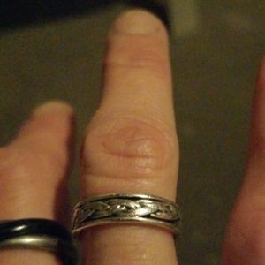 Sterling silver ring size7